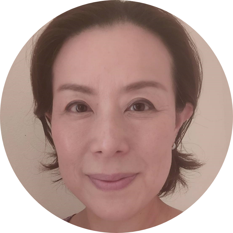 ヨガインストラクターの写真